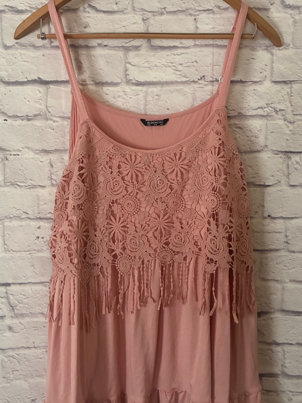 BloomChic Pink Crochet Fringe Camisole 3X Size 26